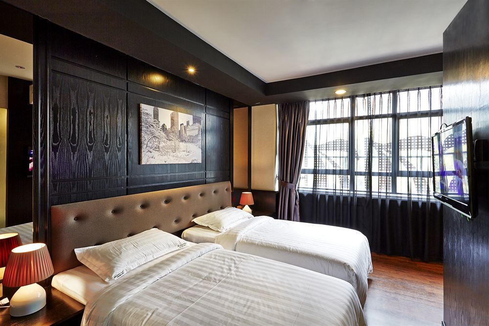 Manhattan Business Hotel Damansara Perdana Петалинг-Джая Экстерьер фото