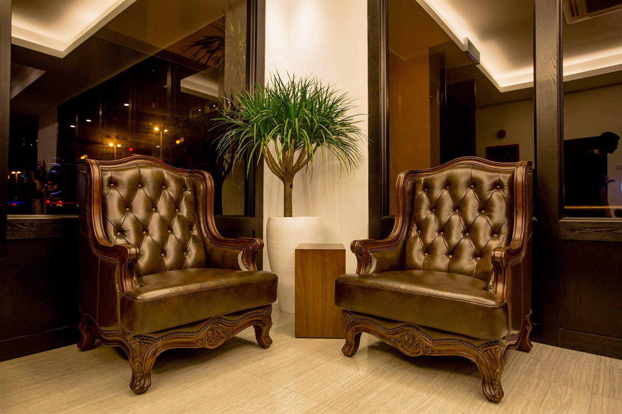 Manhattan Business Hotel Damansara Perdana Петалинг-Джая Экстерьер фото